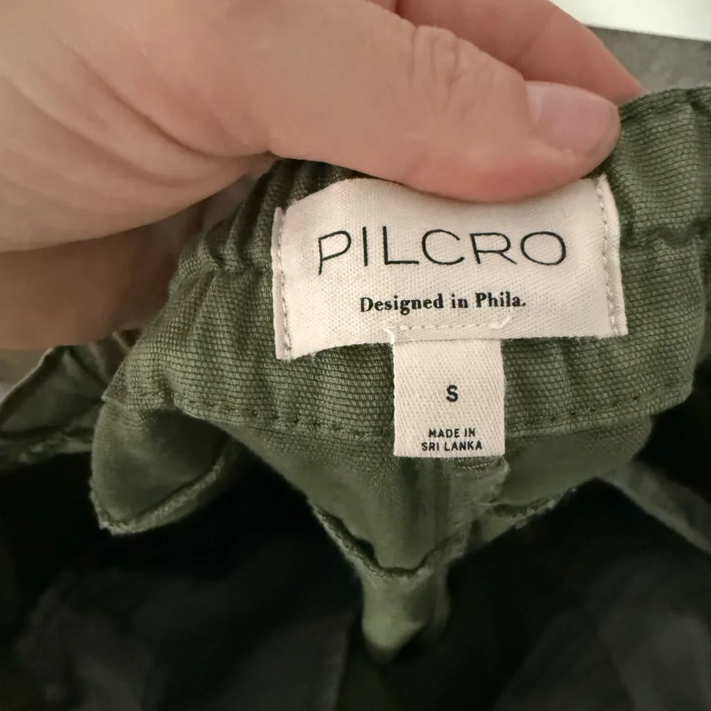 Pilcro Olive Wide-Leg Pants - Picture 4 of 5